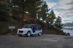 location-voiture-Cassis-Mehari-Eden-Blue-Sea