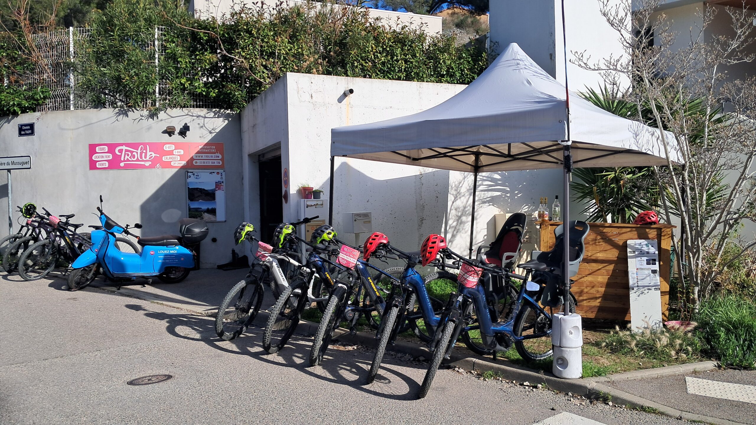 Location de vélos, vtt, scooters à Cassis et en Provence
